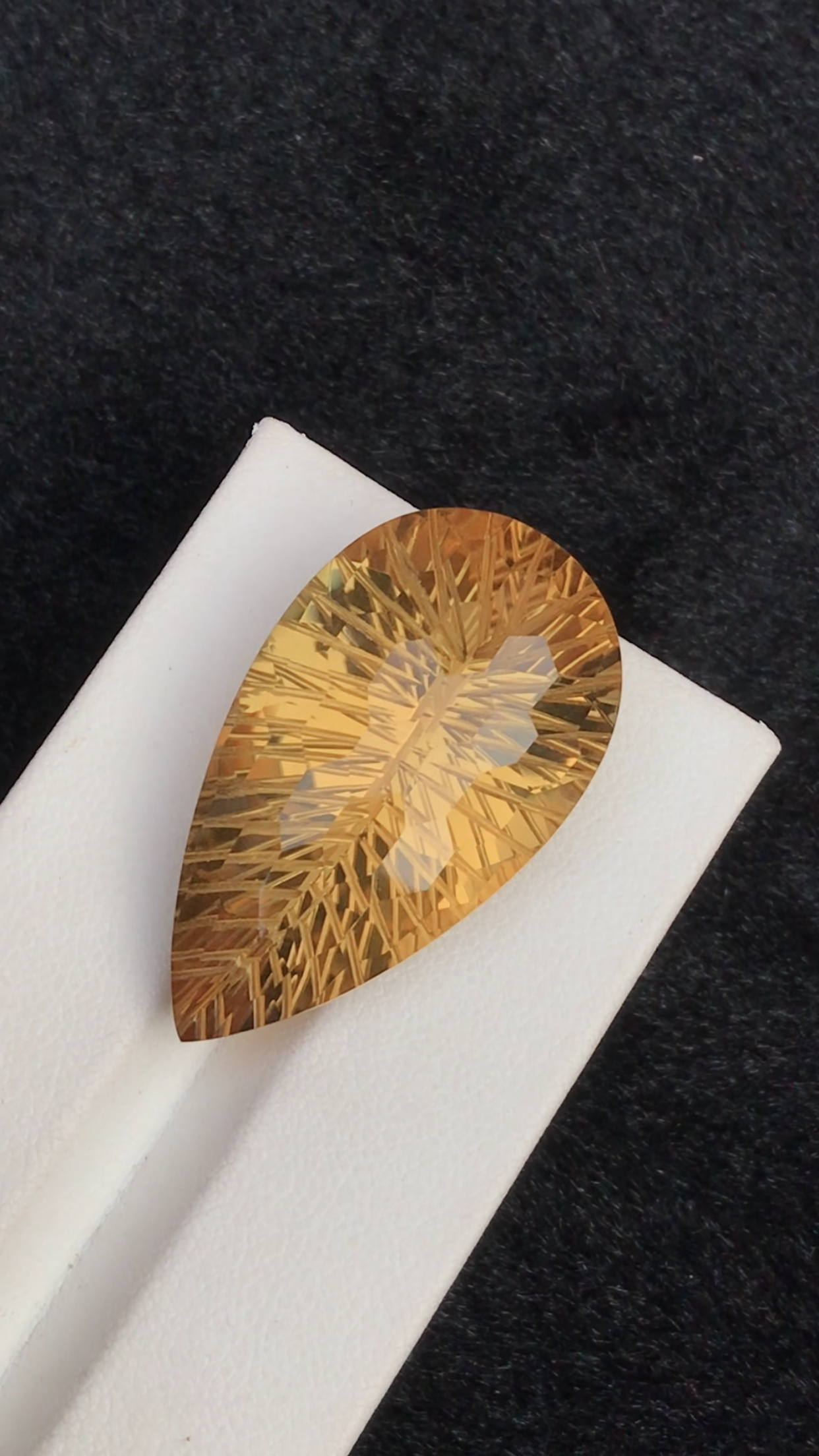 Natural citrine